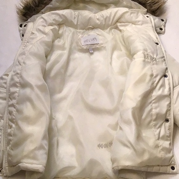 DELIA*S  CREAM COLOR PUFF JACKET COAT WITH FAUX FUR HOOD SZ M - Picture 7 of 11